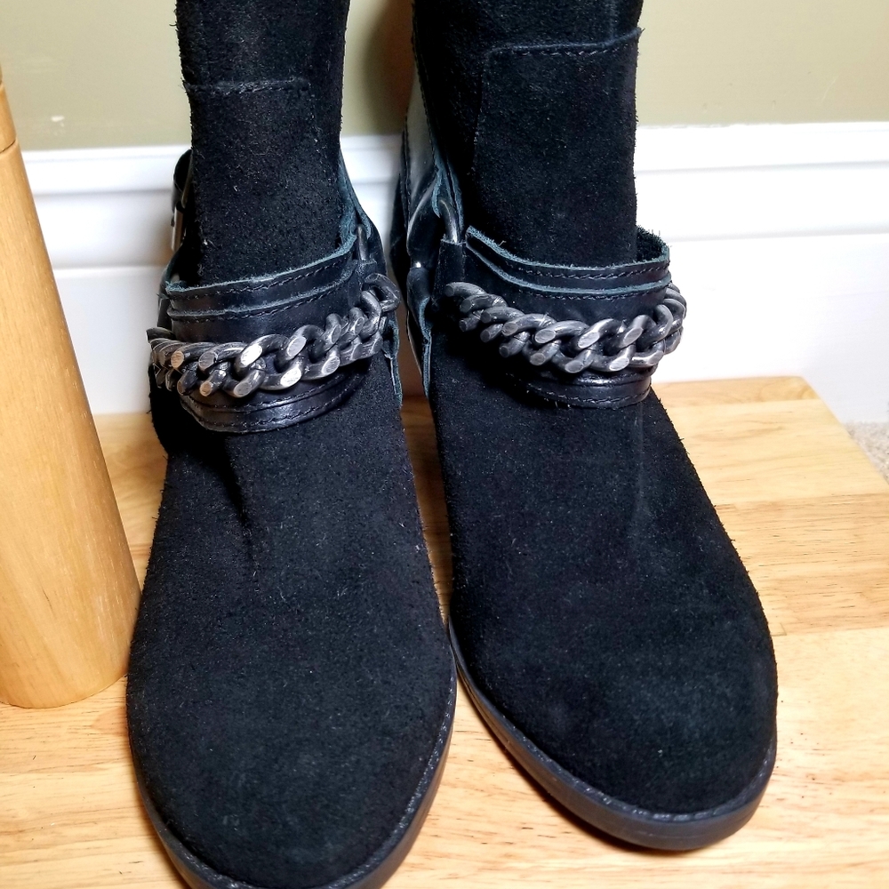 Reba Leather Suade Chained Ankle Boots, Size 6
